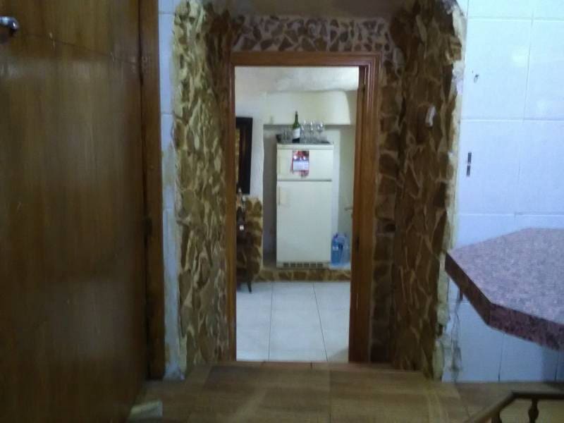 5 bedroom Villa for sale in Hondon de las Nieves - € 309,000 (Ref: 3165848)