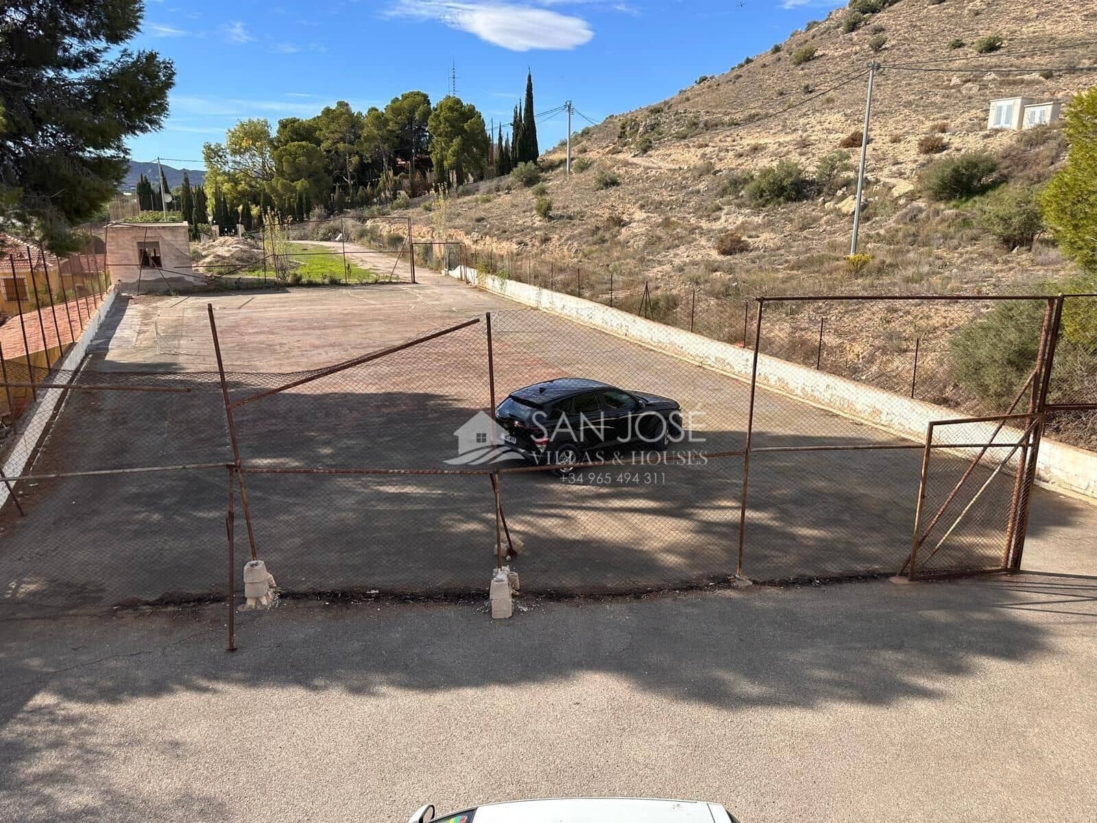 6 bedroom Villa for sale in Aspe with pool - € 370,000 (Ref: 3165902)