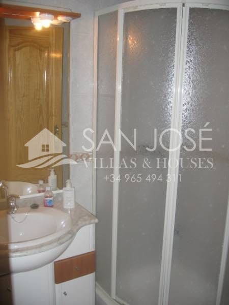 Chalet de 4 habitaciones en Aspe en venta con piscina garaje - 518.000 € (Ref: 3165903)