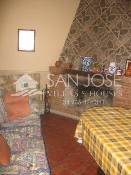 Chalet de 4 habitaciones en Aspe en venta con piscina garaje - 518.000 € (Ref: 3165903)