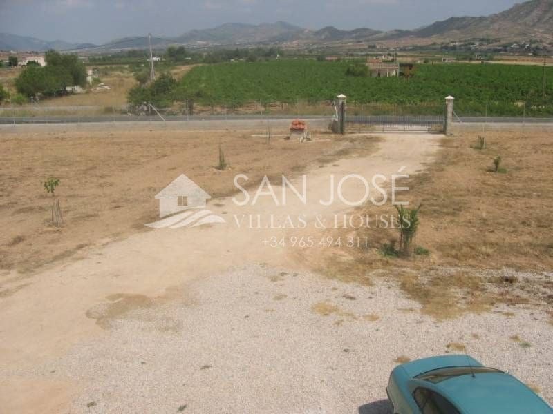 Chalet de 4 habitaciones en Aspe en venta con piscina garaje - 518.000 € (Ref: 3165903)