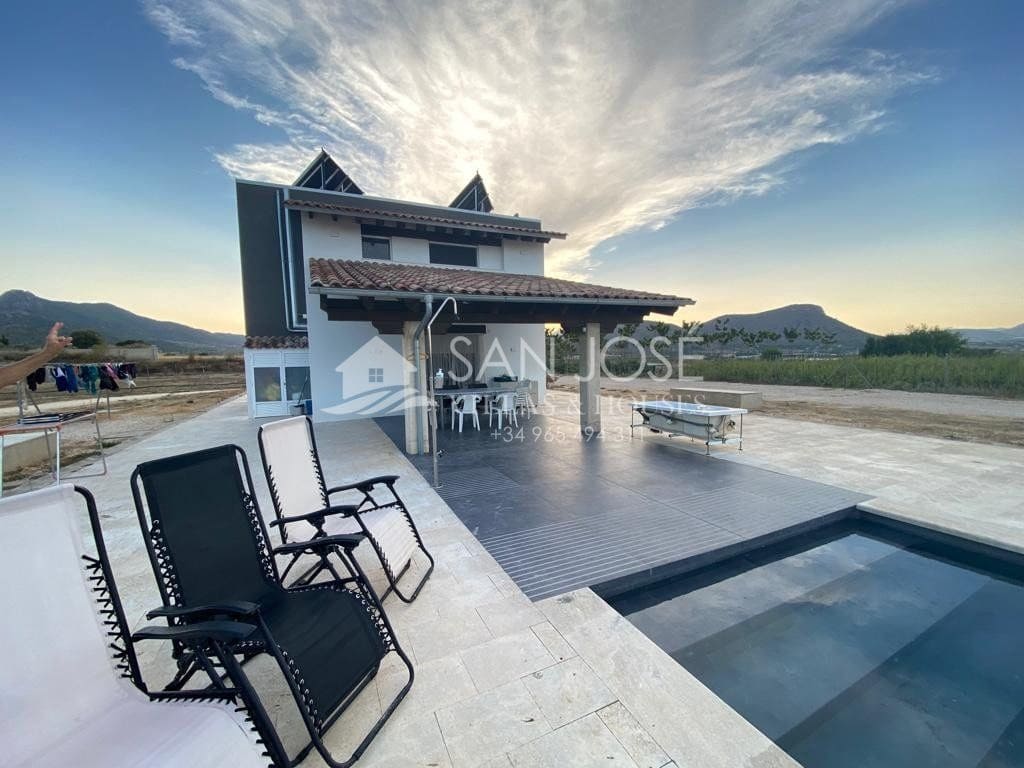 3 quarto Moradia para venda em Aspe com piscina - 595 873 € (Ref: 3165973)