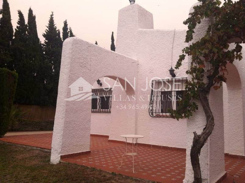 4 quarto Moradia para venda em Alicante cidade com piscina garagem - 695 000 € (Ref: 3166044)