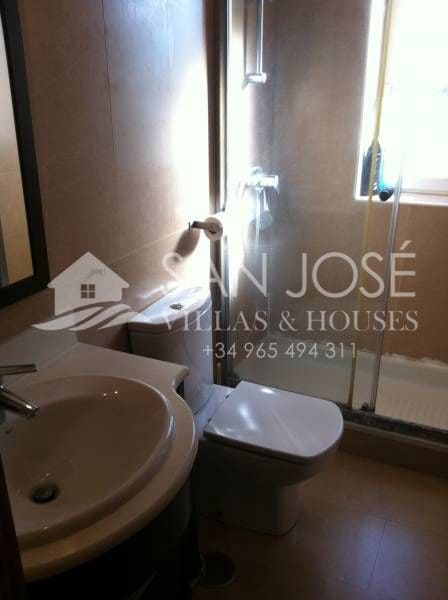 4 quarto Moradia para venda em Alicante cidade com piscina garagem - 695 000 € (Ref: 3166044)