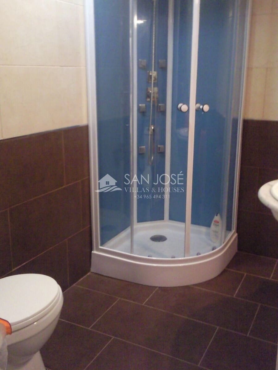 3 bedroom Flat for sale in Playa de San Juan with pool - € 470,000 (Ref: 3166238)