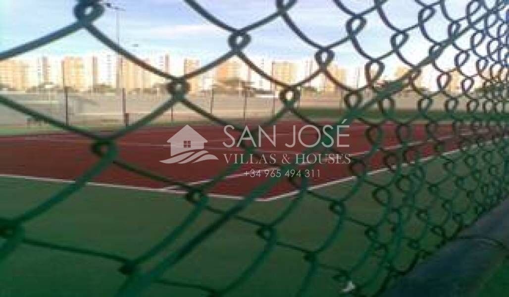 3 bedroom Flat for sale in Playa de San Juan with pool - € 470,000 (Ref: 3166238)