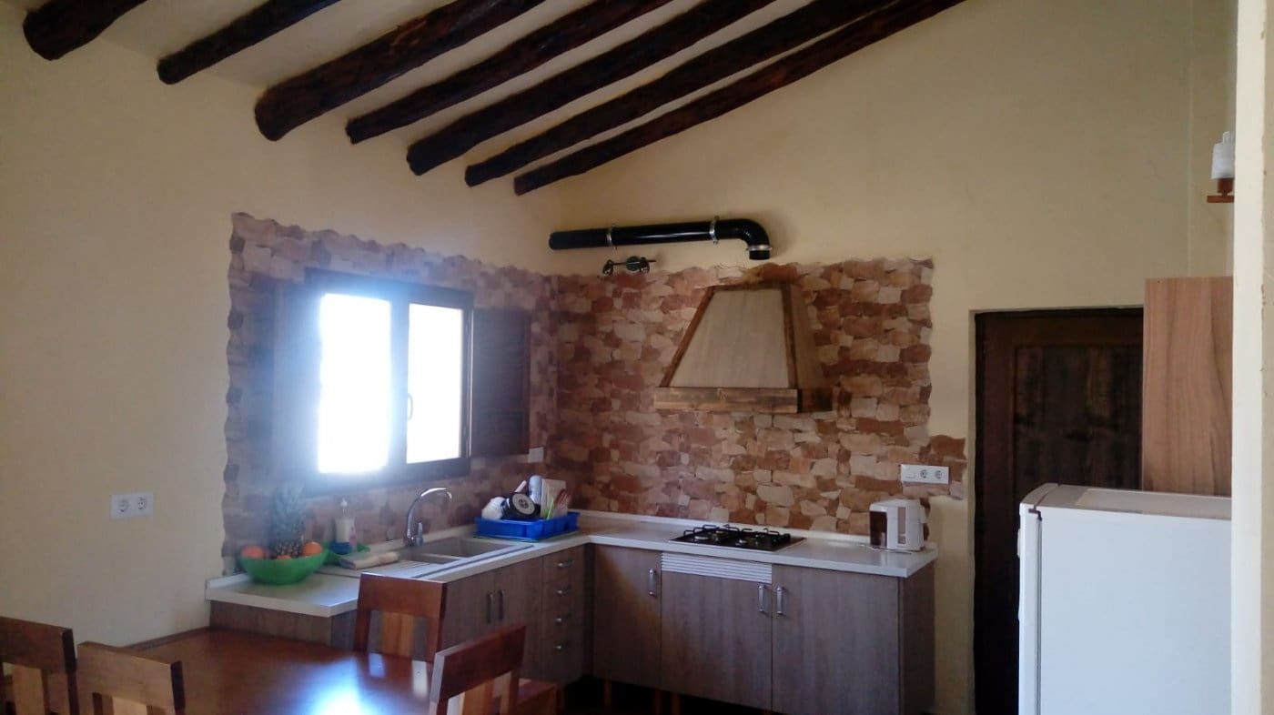 4 bedroom Villa for sale in Pinoso - € 197,600 (Ref: 3166273)