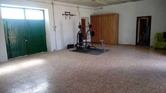 4 Zimmer Villa zu verkaufen in Pinoso - 197.600 € (Ref: 3166273)