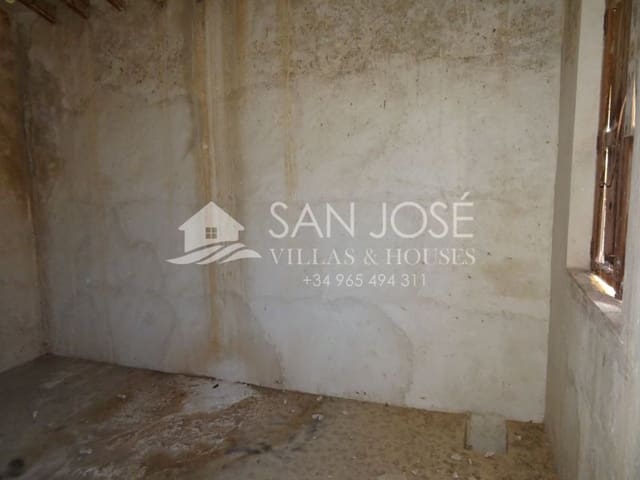 4 soverom Finca/Herregård til salgs i La Romana - € 25 630 (Ref: 3354532)