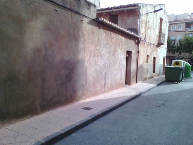 Casa de 7 habitaciones en Pinoso en venta - 515.000 € (Ref: 3373162)