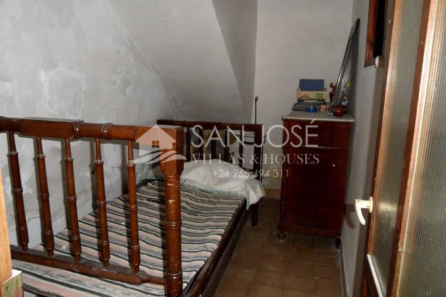 6 soverom Hus til salgs i Hondon de las Nieves - € 309 000 (Ref: 3373363)