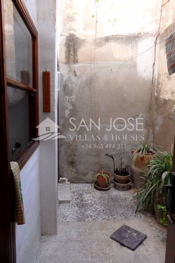 6 soverom Hus til salgs i Hondon de las Nieves - € 309 000 (Ref: 3373363)