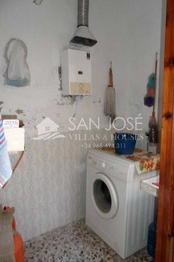 6 soverom Hus til salgs i Hondon de las Nieves - € 309 000 (Ref: 3373363)