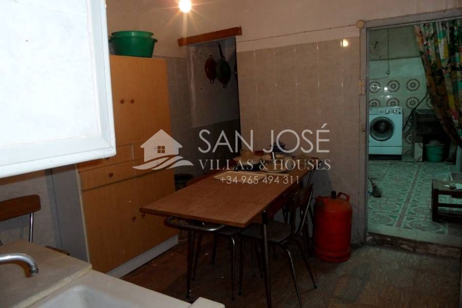 6 soverom Hus til salgs i Hondon de las Nieves - € 309 000 (Ref: 3373363)