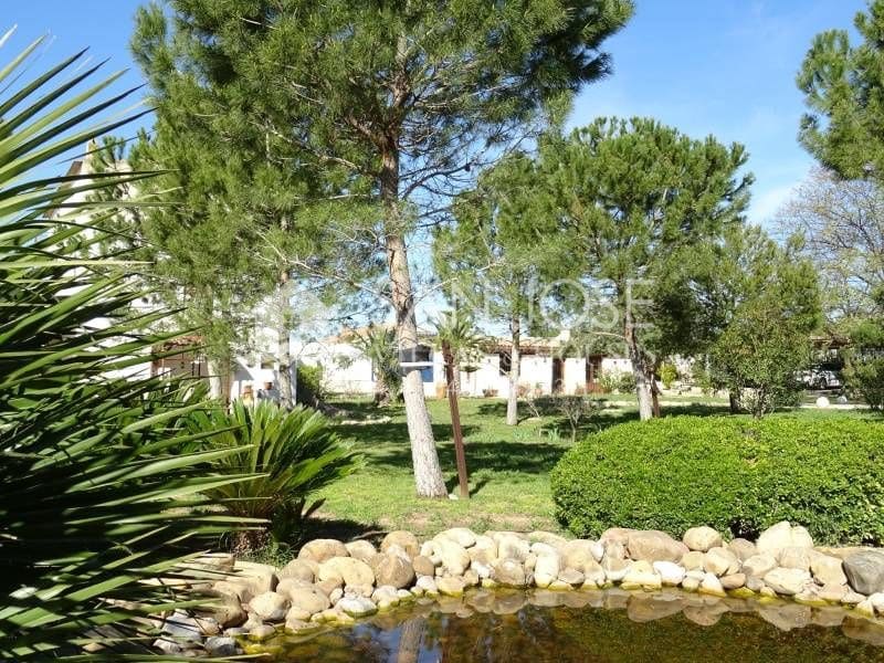 3 bedroom Villa for sale in Monforte del Cid - € 300,000 (Ref: 3404705)