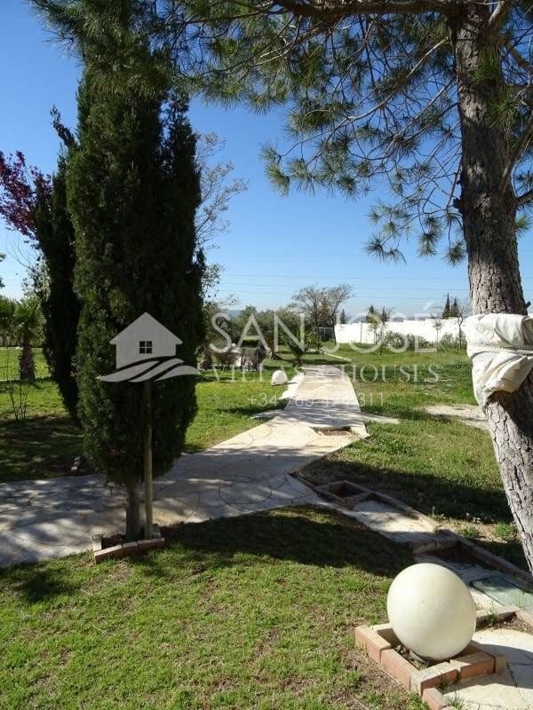 3 bedroom Villa for sale in Monforte del Cid - € 300,000 (Ref: 3404705)