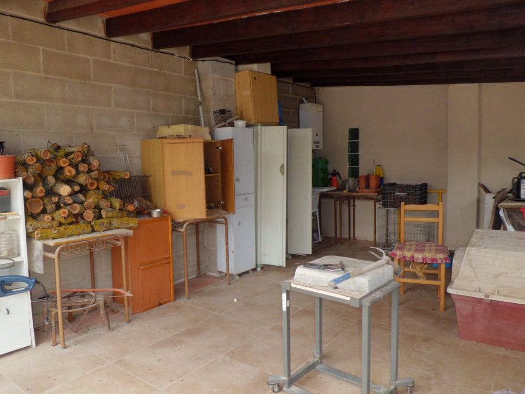 3 bedroom Villa for sale in Pinoso - € 220,000 (Ref: 3505068)