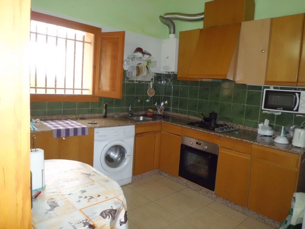 3 bedroom Villa for sale in Pinoso - € 220,000 (Ref: 3505068)