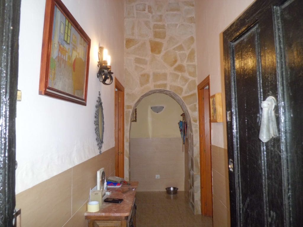 3 bedroom Villa for sale in Pinoso - € 220,000 (Ref: 3505068)