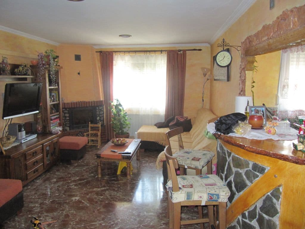 7 soveværelse Villa til salg i Monovar / Monover med swimmingpool garage - € 300.000 (Ref: 3508909)