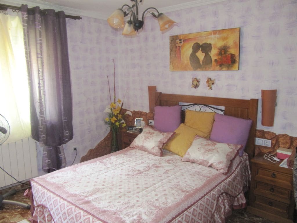 7 soveværelse Villa til salg i Monovar / Monover med swimmingpool garage - € 300.000 (Ref: 3508909)