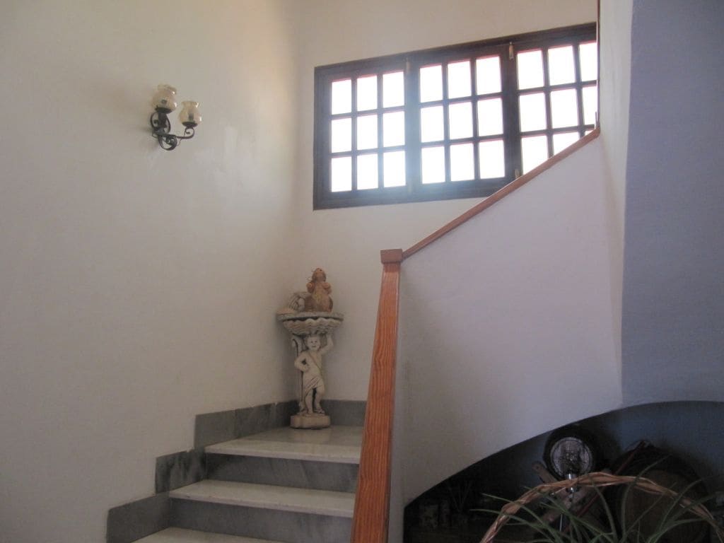 7 soveværelse Villa til salg i Monovar / Monover med swimmingpool garage - € 300.000 (Ref: 3508909)