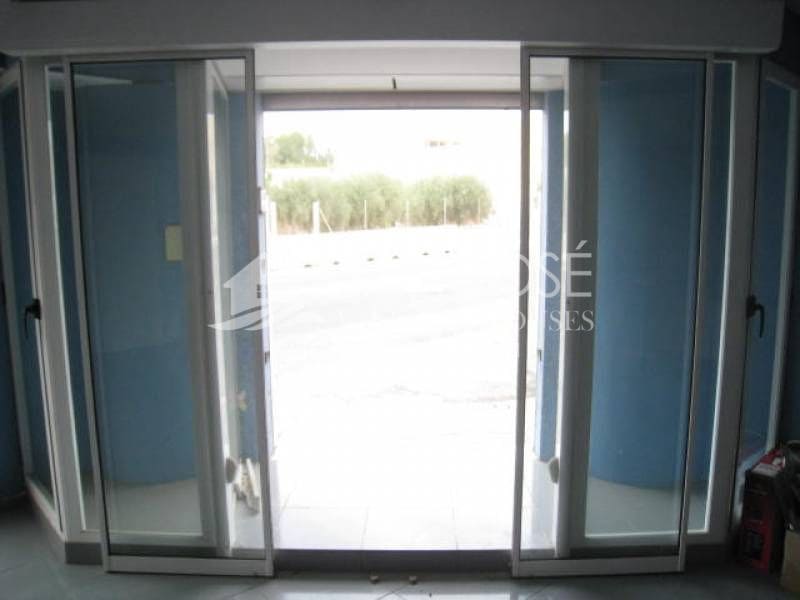 Comercial para venda em Novelda - 86 050 € (Ref: 3514119)