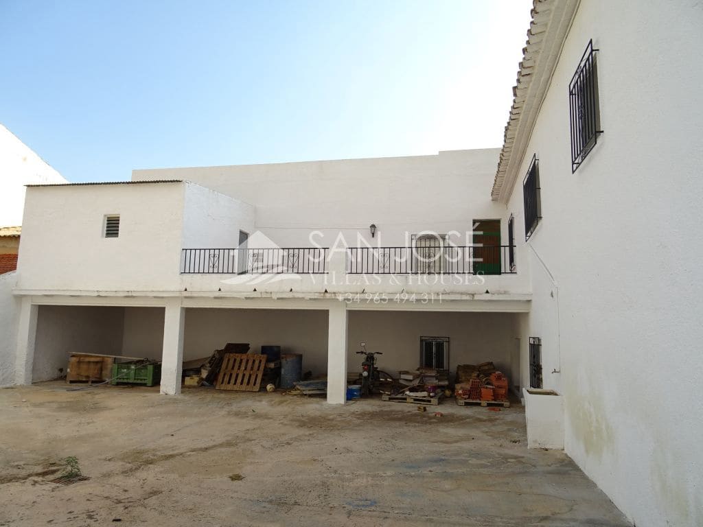 Chalet de 10 habitaciones en Aspe en venta - 500.000 € (Ref: 3570061)