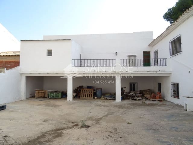 Chalet de 10 habitaciones en Aspe en venta - 500.000 € (Ref: 3570061)