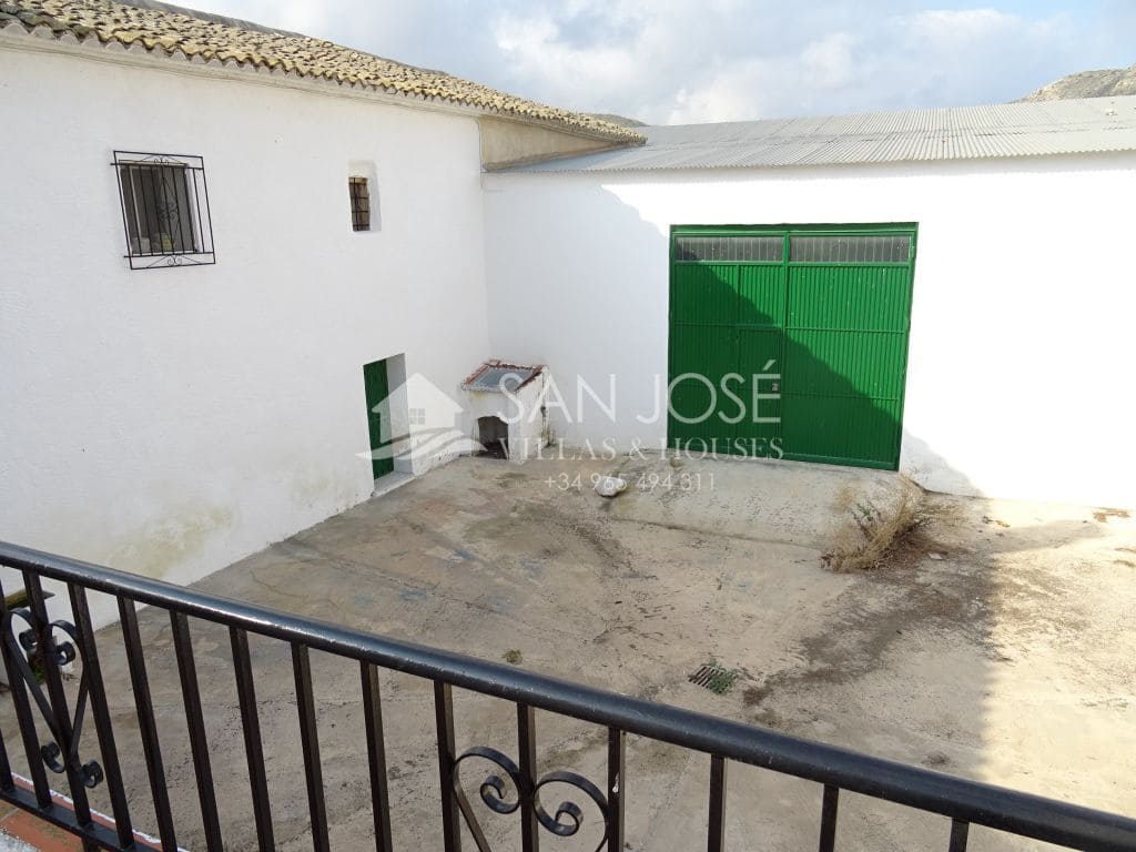 Chalet de 10 habitaciones en Aspe en venta - 500.000 € (Ref: 3570061)