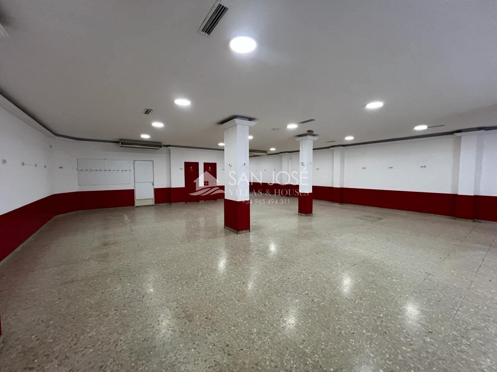 Gewerbe zu vermieten in Aspe - 700 € (Ref: 3589556)