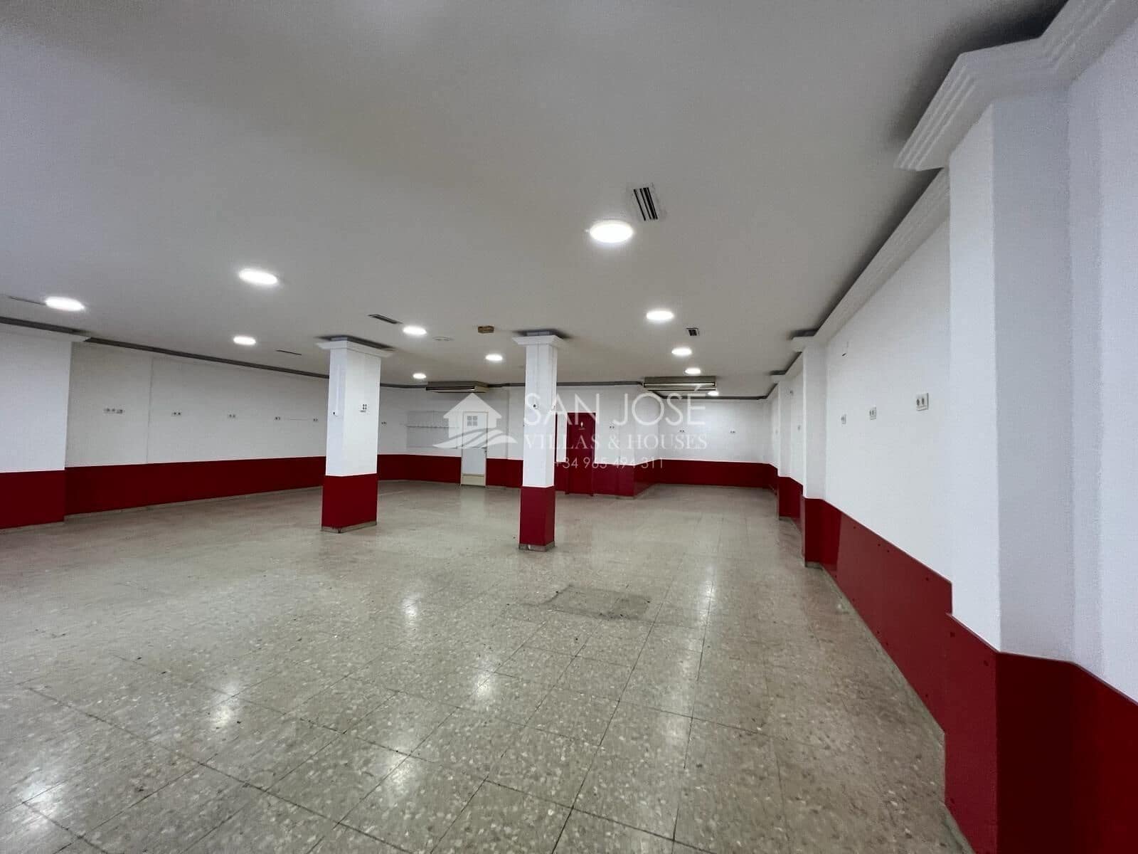 Gewerbe zu vermieten in Aspe - 700 € (Ref: 3589556)