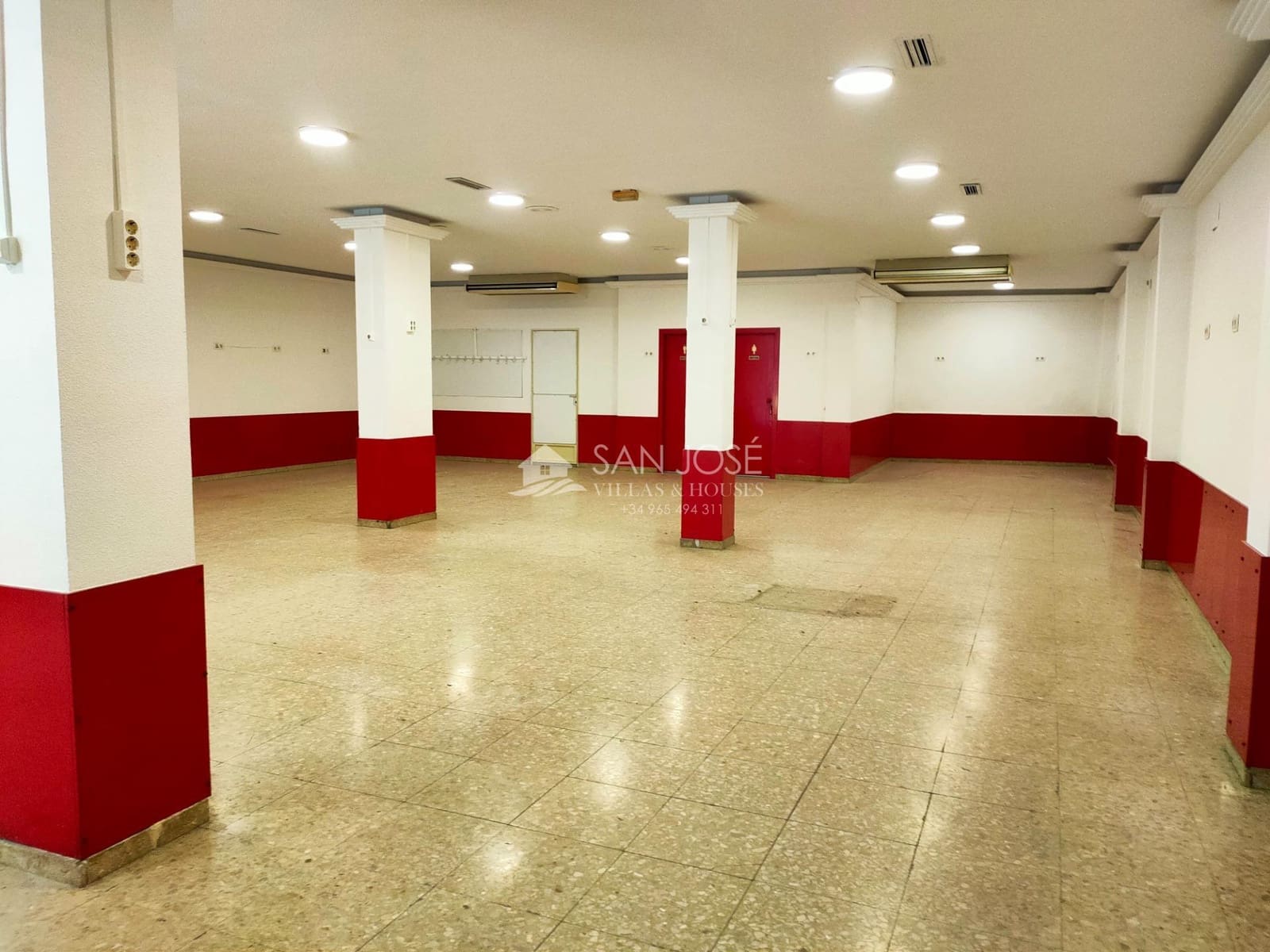 Gewerbe zu vermieten in Aspe - 700 € (Ref: 3589556)