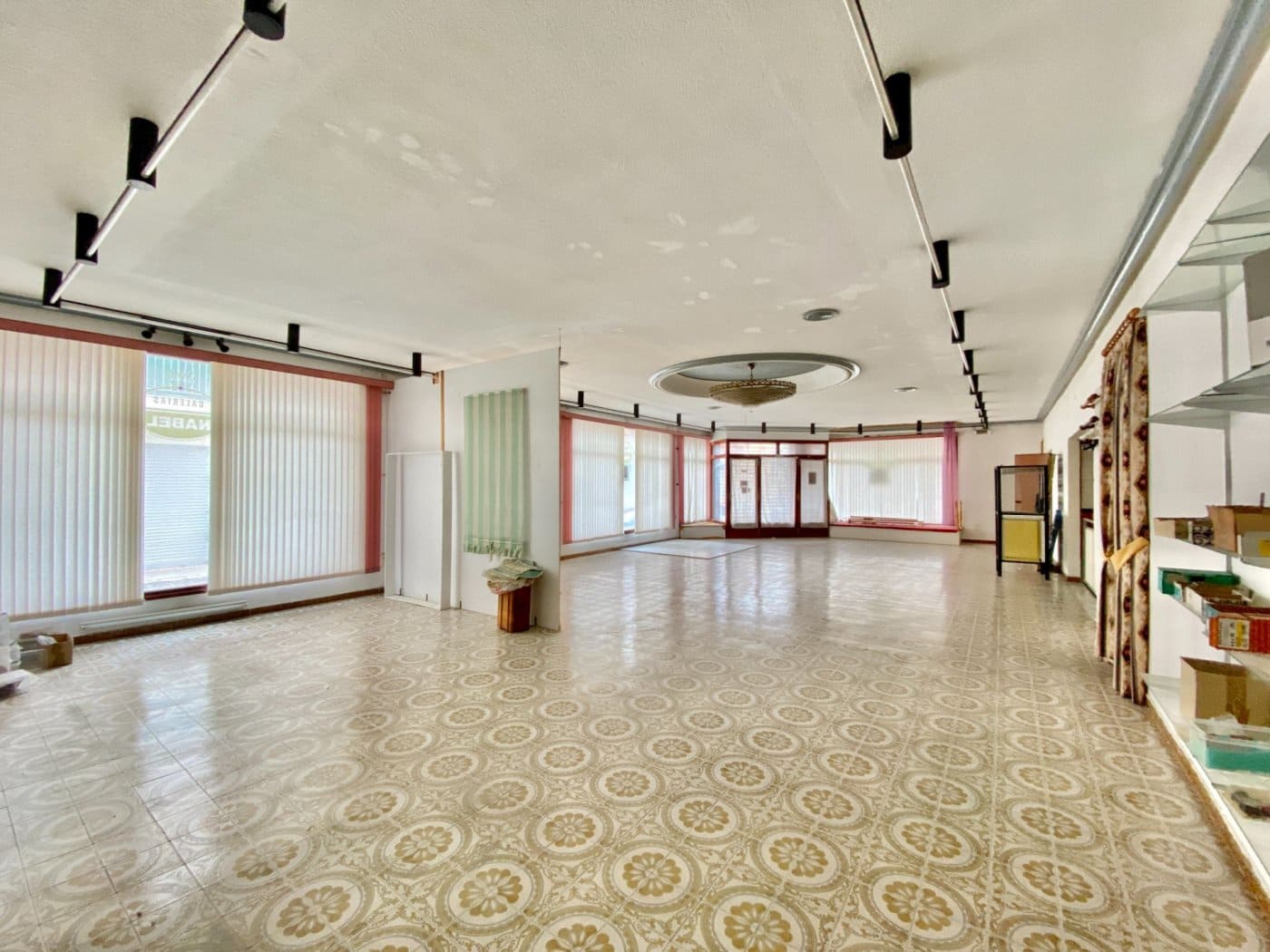 Local Commercial à vendre à Aspe - 192 260 € (Ref: 3589581)