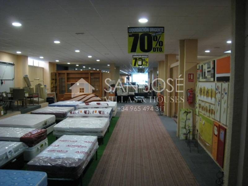 Virksomhed til salg i Aspe med garage - € 1.339.000 (Ref: 3589639)