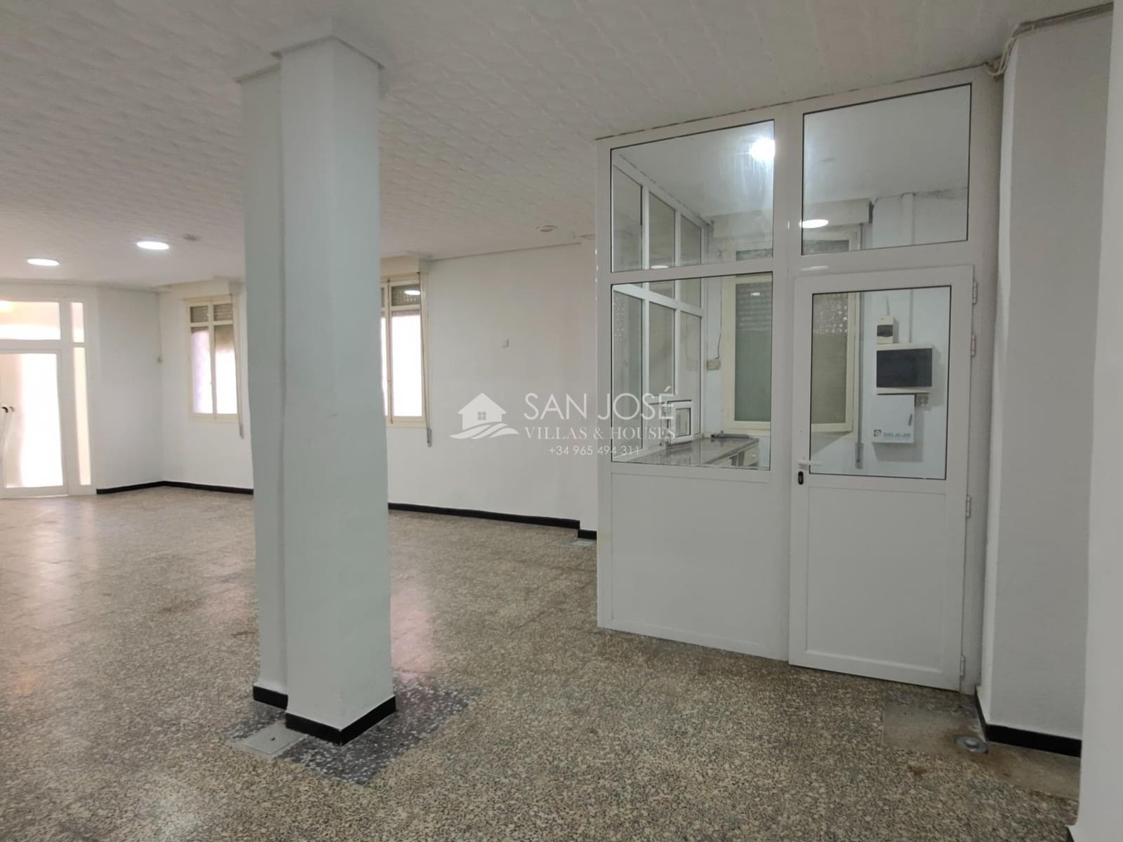 Local Comercial en Aspe en alquiler - 400 € (Ref: 3589726)
