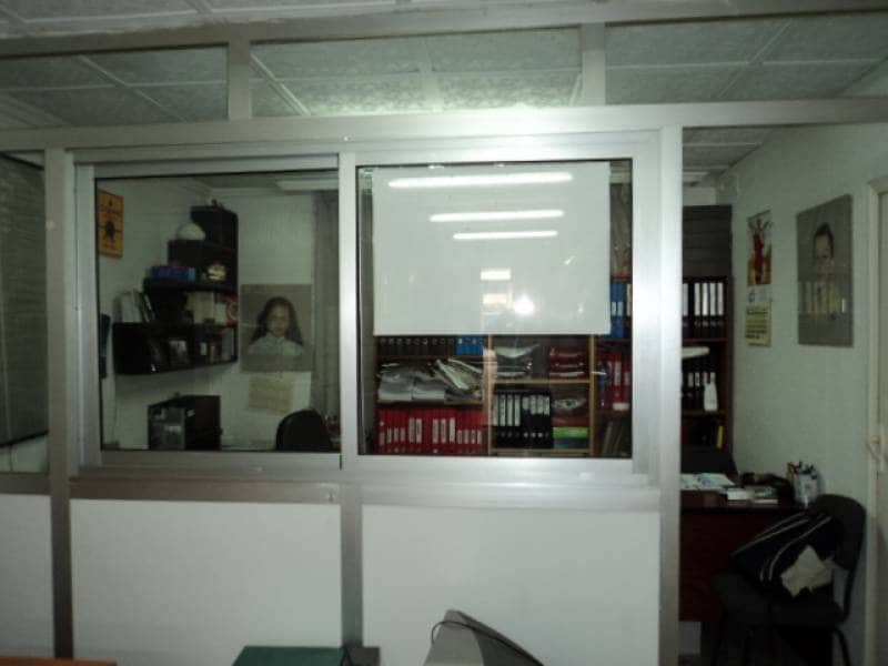 Commercial for sale in Alicante / Alacant city - € 76,000 (Ref: 3589929)