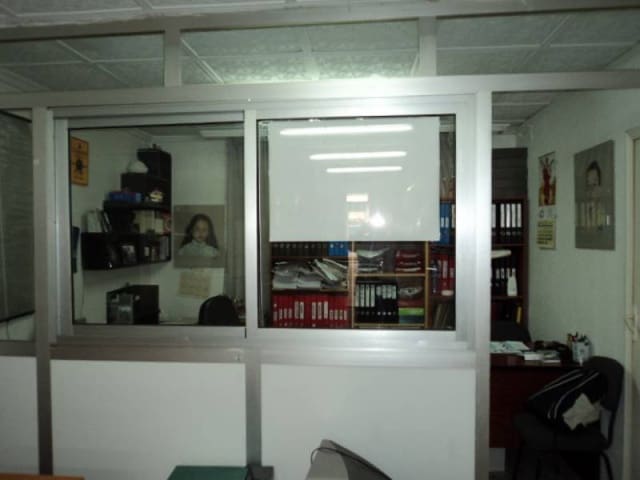 Erhverv til salg i Carolinas Altas, Alicante by - € 76.000 (Ref: 3589929)