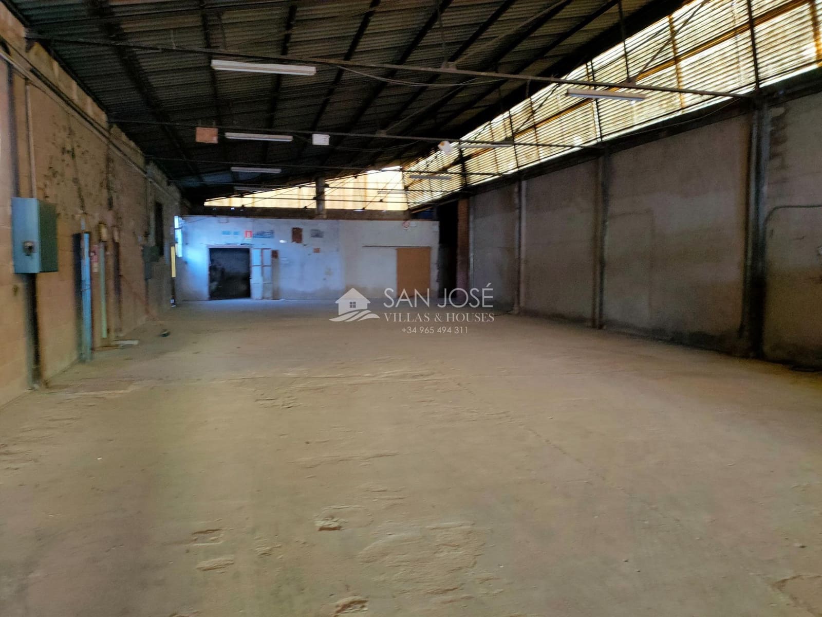 Virksomhed til leje i Aspe - € 900 (Ref: 3590023)