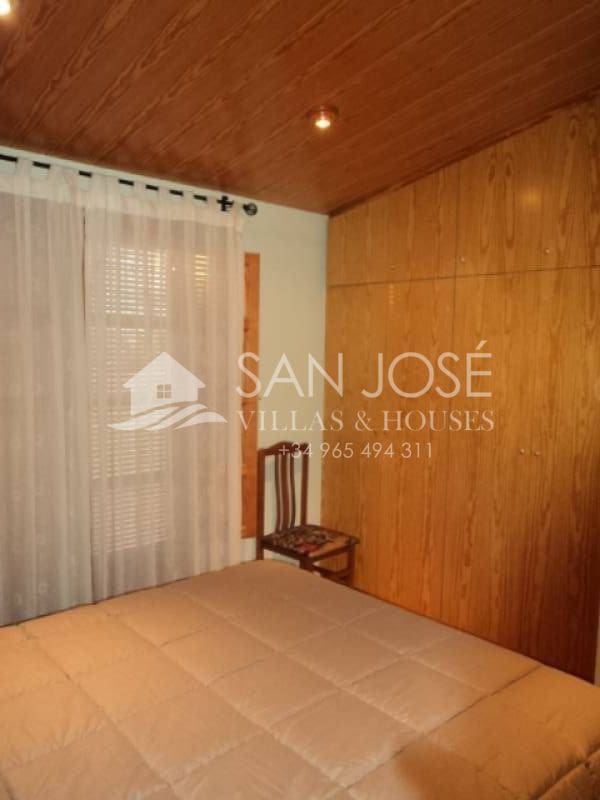 5 soverom Leilighet til salgs i Aspe med garasje - € 260 000 (Ref: 3590197)