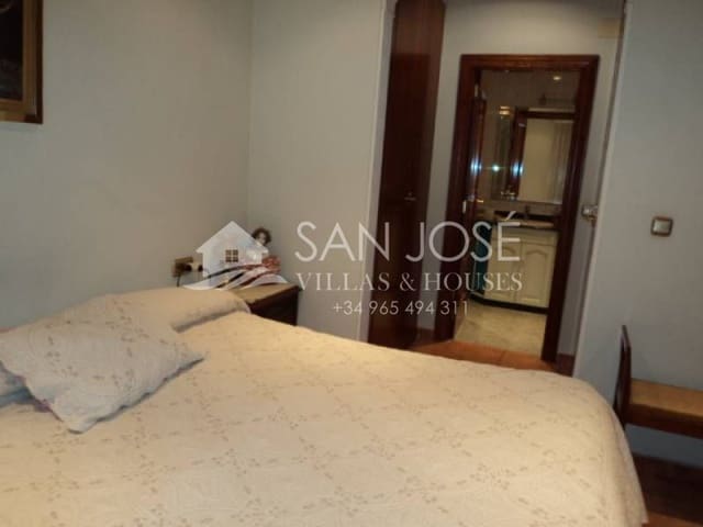 5 soverom Leilighet til salgs i Aspe med garasje - € 260 000 (Ref: 3590197)