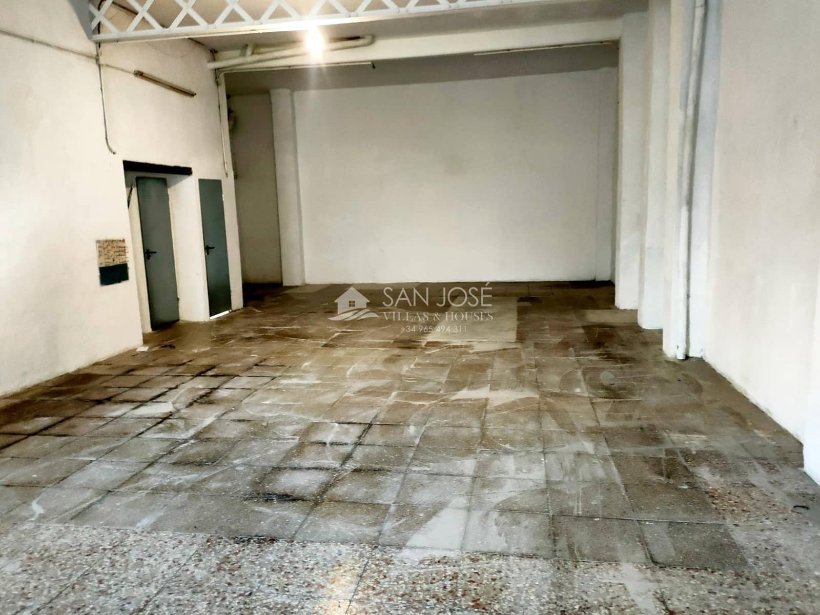 Commerciale da affittare in Aspe - 575 € (Rif: 3590887)