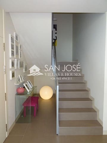 4 makuuhuone Huvila myytävänä paikassa Aspe mukana 
autotalli - 595 000 € (Ref: 3592385)