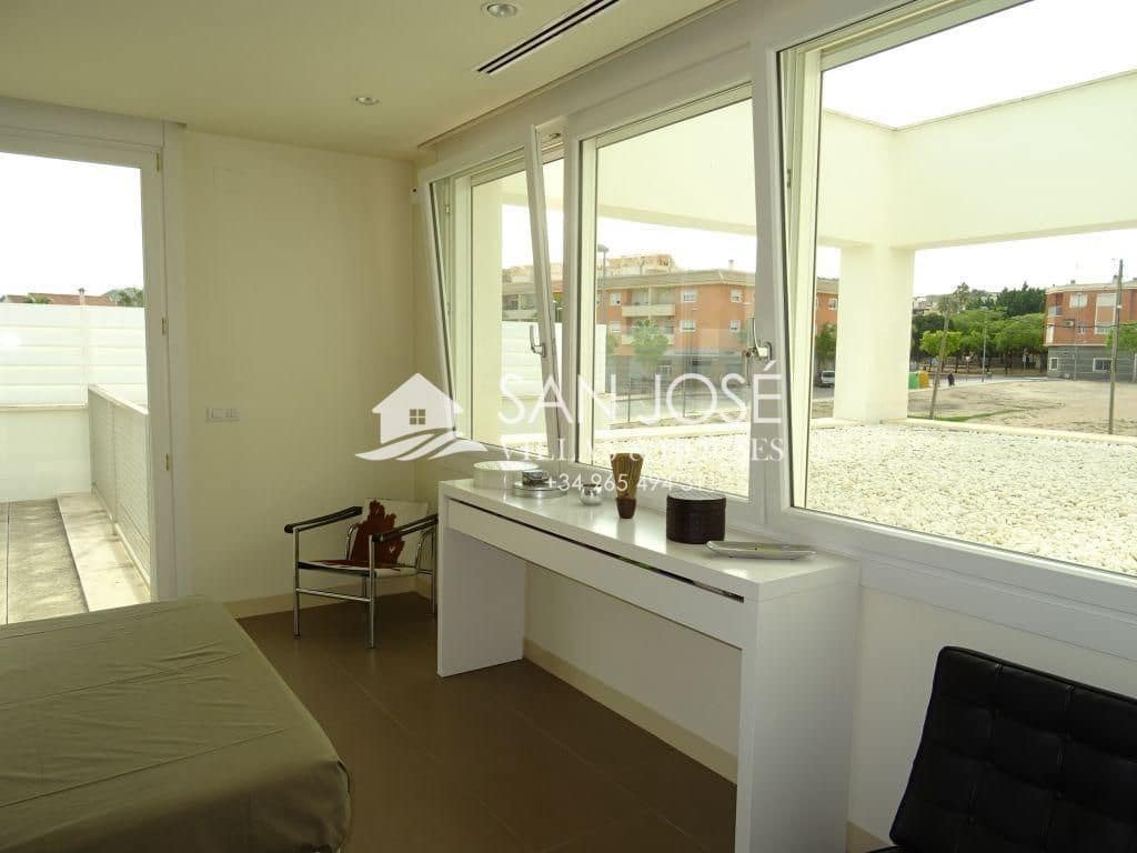 4 makuuhuone Huvila myytävänä paikassa Aspe mukana 
autotalli - 595 000 € (Ref: 3592385)