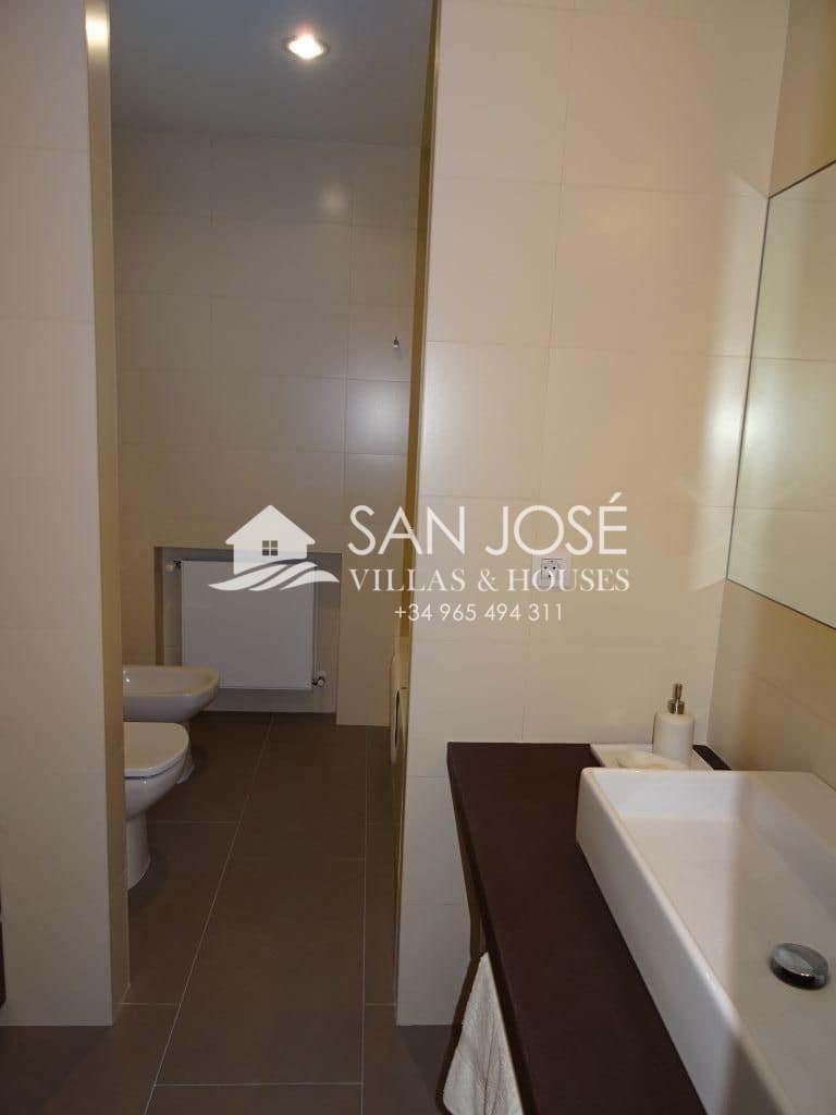 4 makuuhuone Huvila myytävänä paikassa Aspe mukana 
autotalli - 595 000 € (Ref: 3592385)