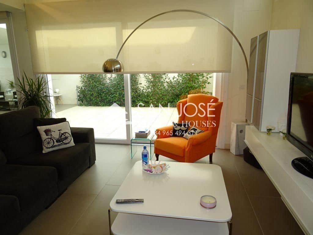 4 makuuhuone Huvila myytävänä paikassa Aspe mukana 
autotalli - 595 000 € (Ref: 3592385)