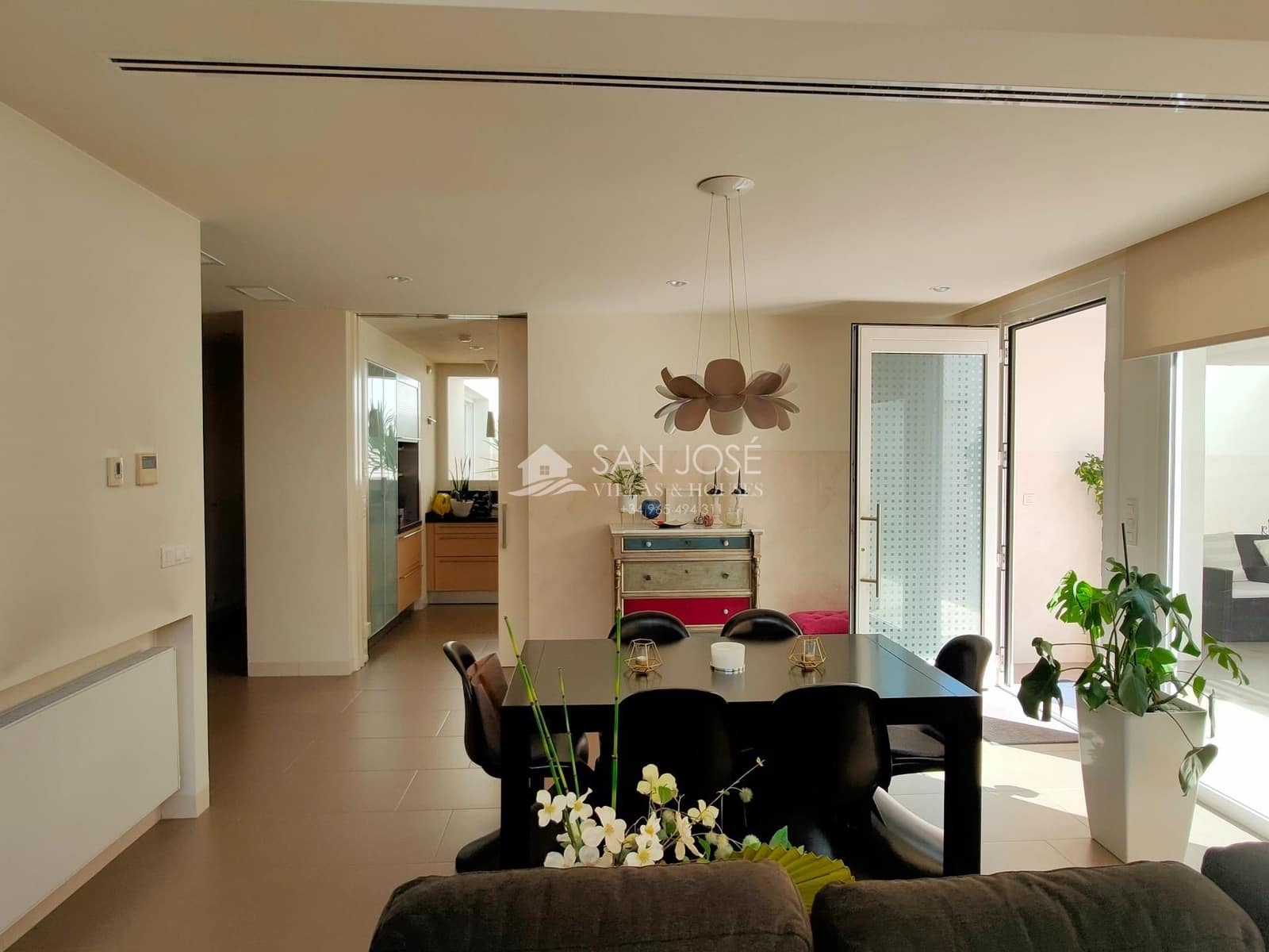 4 makuuhuone Huvila myytävänä paikassa Aspe mukana 
autotalli - 595 000 € (Ref: 3592385)