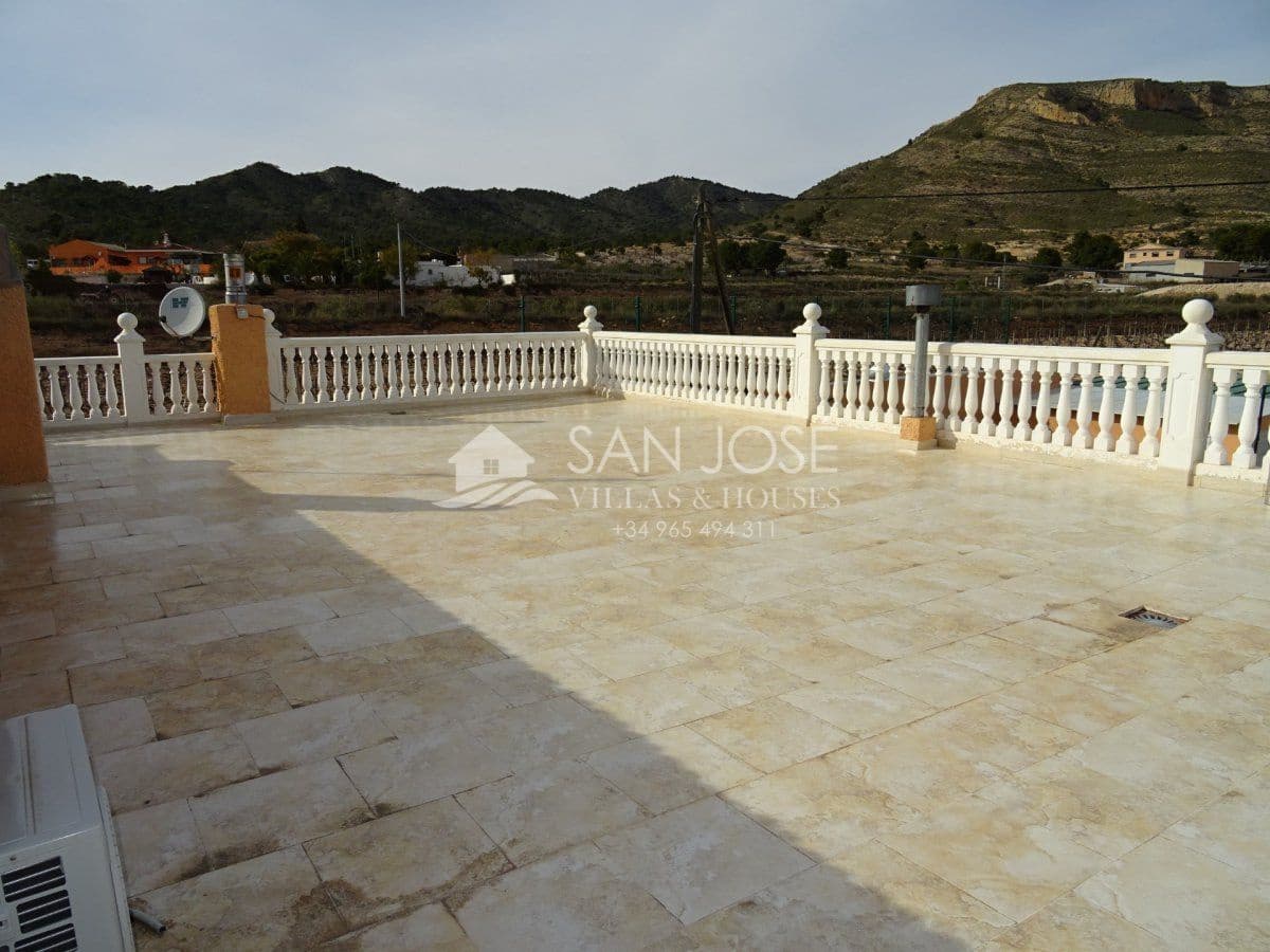 3 bedroom Villa for sale in La Romana with pool - € 525,000 (Ref: 3838398)