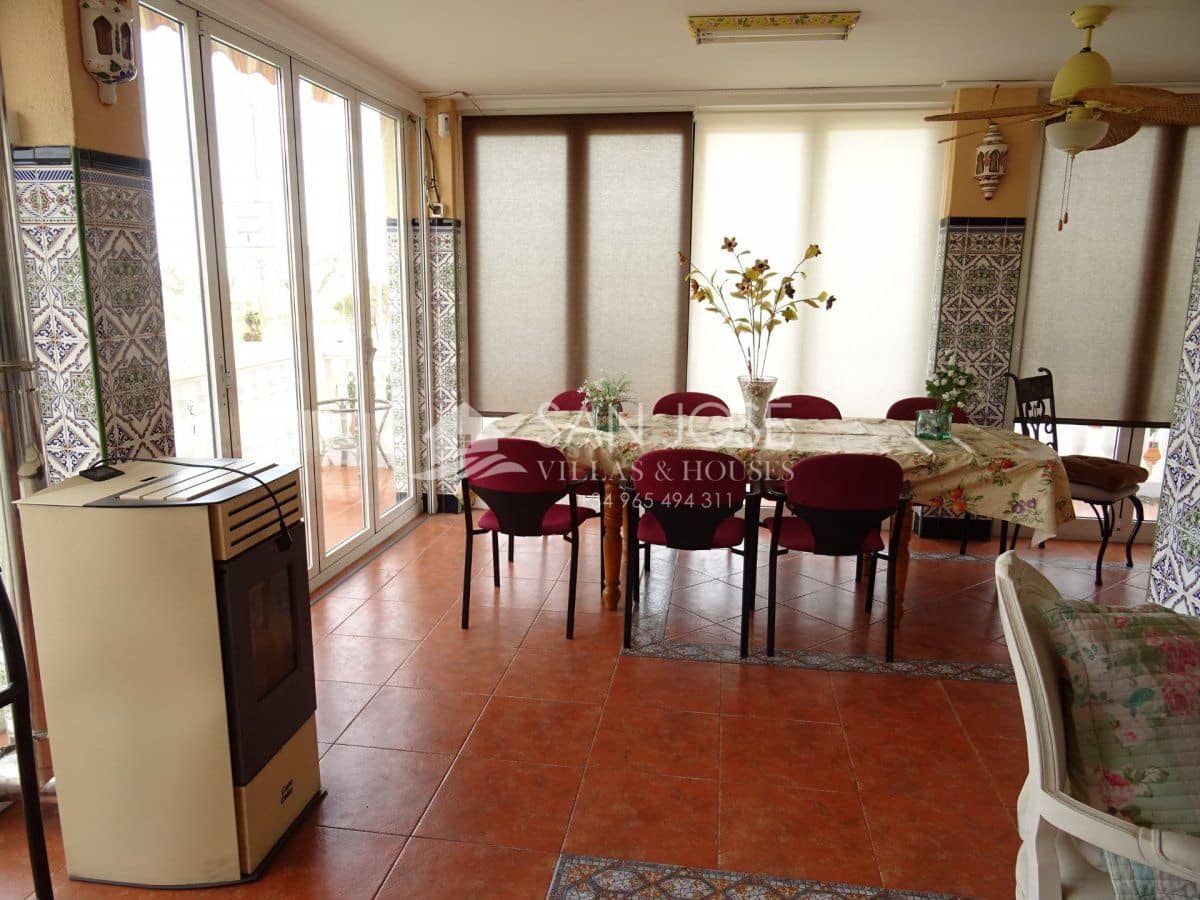 3 bedroom Villa for sale in La Romana with pool - € 525,000 (Ref: 3838398)