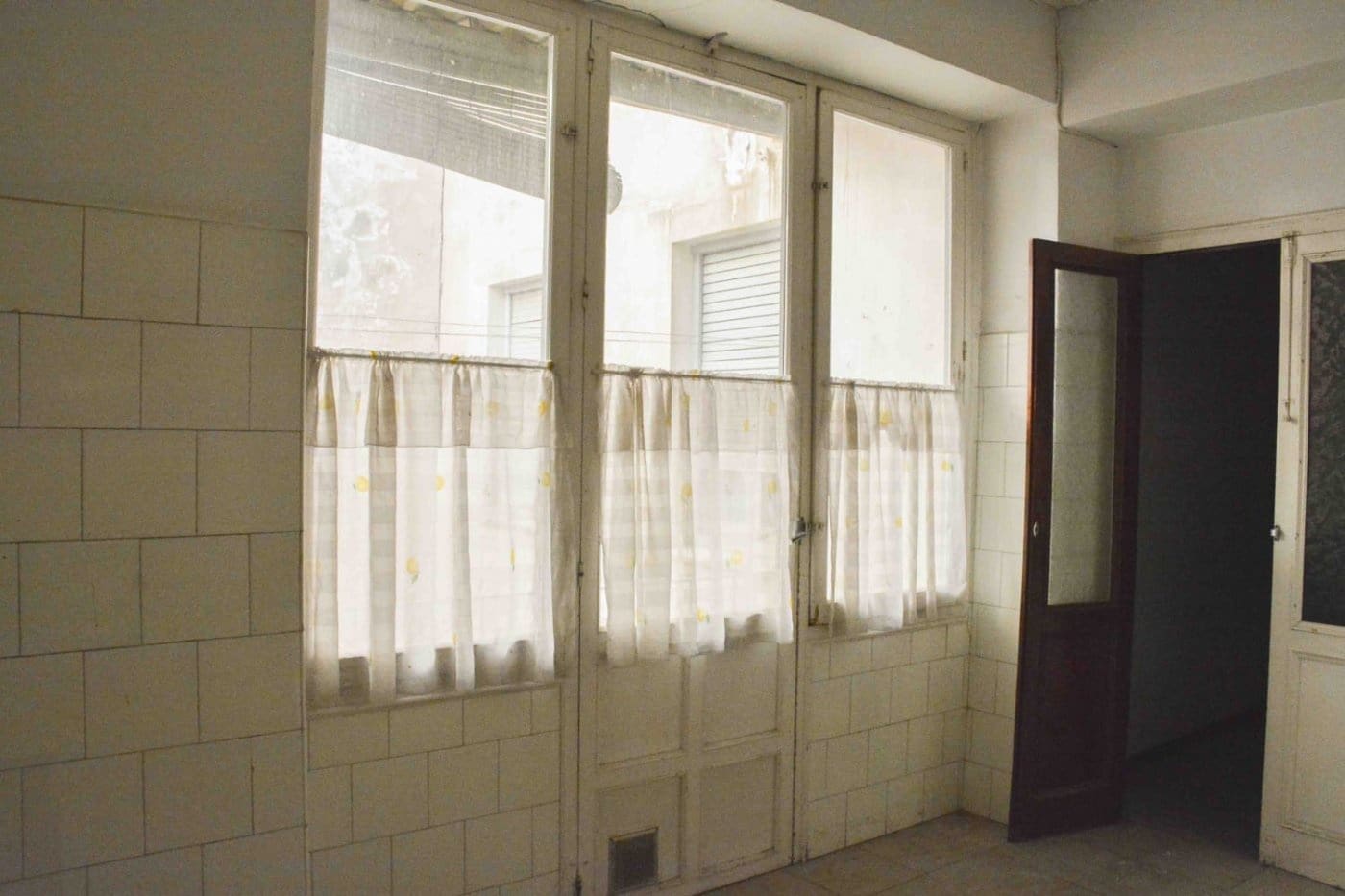 Casa de 7 habitaciones en Monóvar / Monóver en venta - 85.000 € (Ref: 4173434)